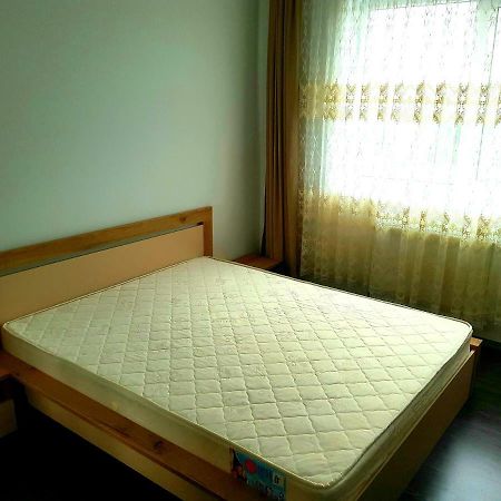 Happyhome Central Deluxe Apartments Oradea Bagian luar foto