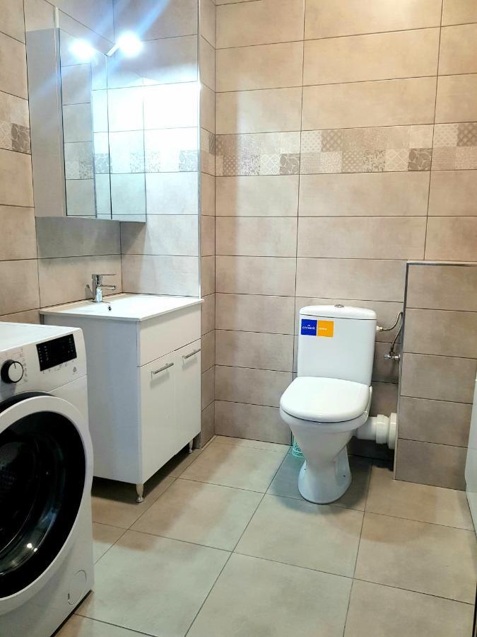 Happyhome Central Deluxe Apartments Oradea Bagian luar foto